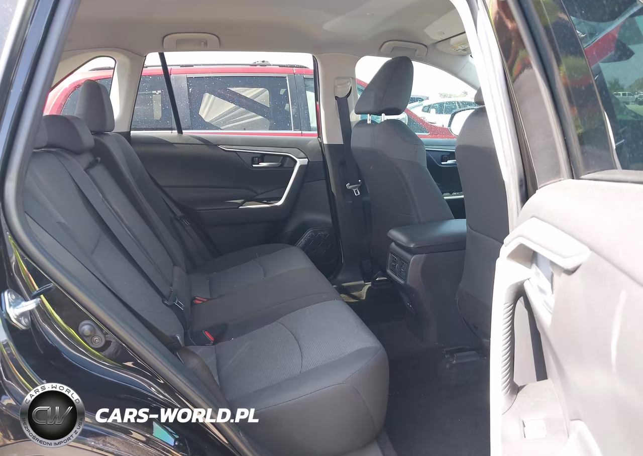 2025 Toyota Rav4 Xle VIN:2T3W1RFV5SW373452 - 8
