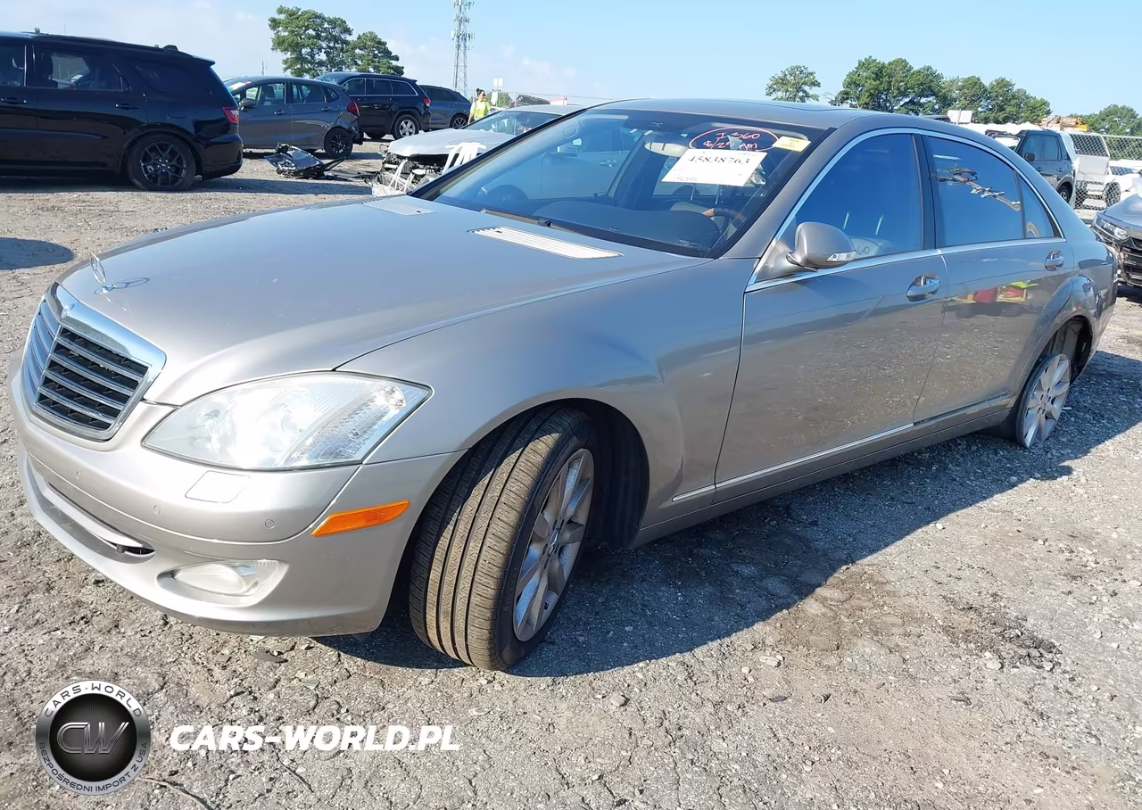2007 Mercedes-Benz S 550 VIN:WDDNG71X27A083009 - 2