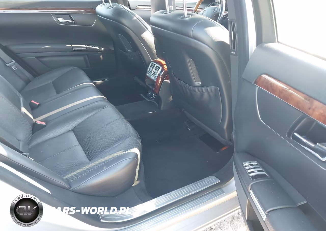 2007 Mercedes-Benz S 550 VIN:WDDNG71X27A083009 - 8