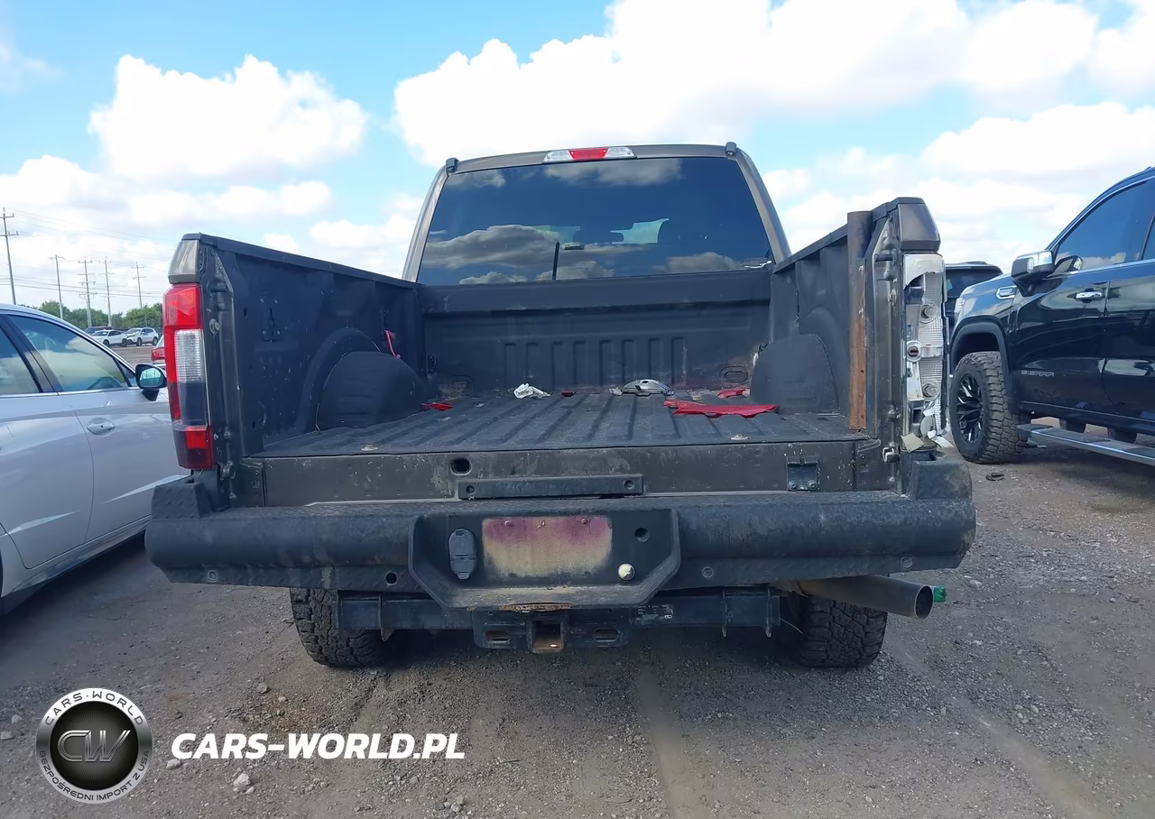 2017 Ford F-250 Xlt VIN:1FT7W2B61HEE02246 - 16