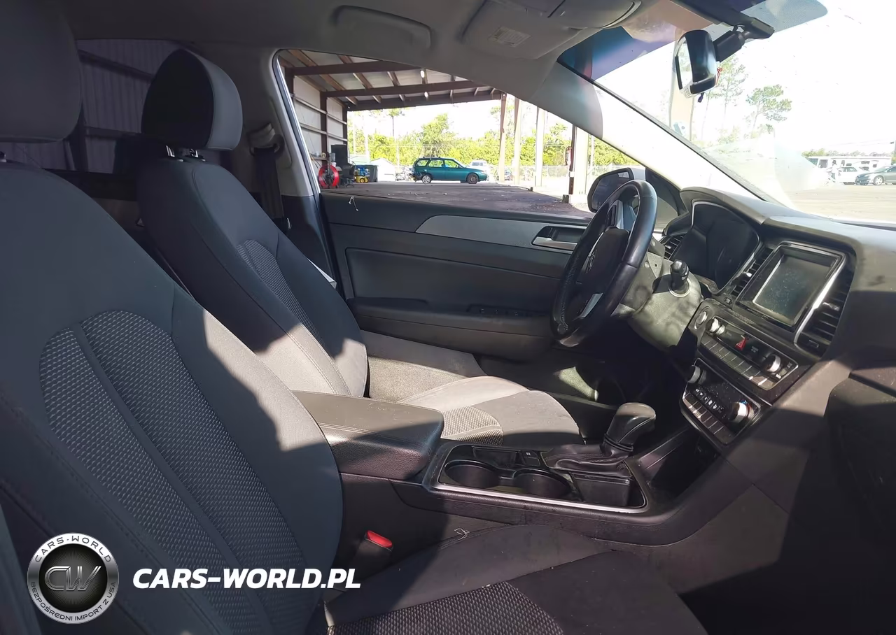 2019 Hyundai Sonata Sel VIN:5NPE34AFXKH731192 - 5