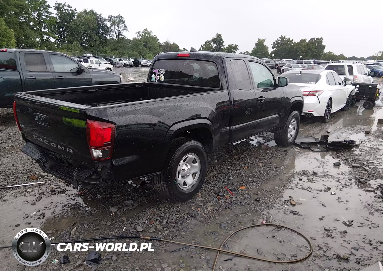 2019 Toyota Tacoma Sr VIN:5TFSX5ENXKX066281 - 4
