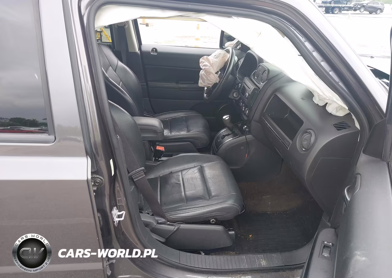2015 Jeep Patriot High Altitude Edition VIN:1C4NJPFA8FD122392 - 5