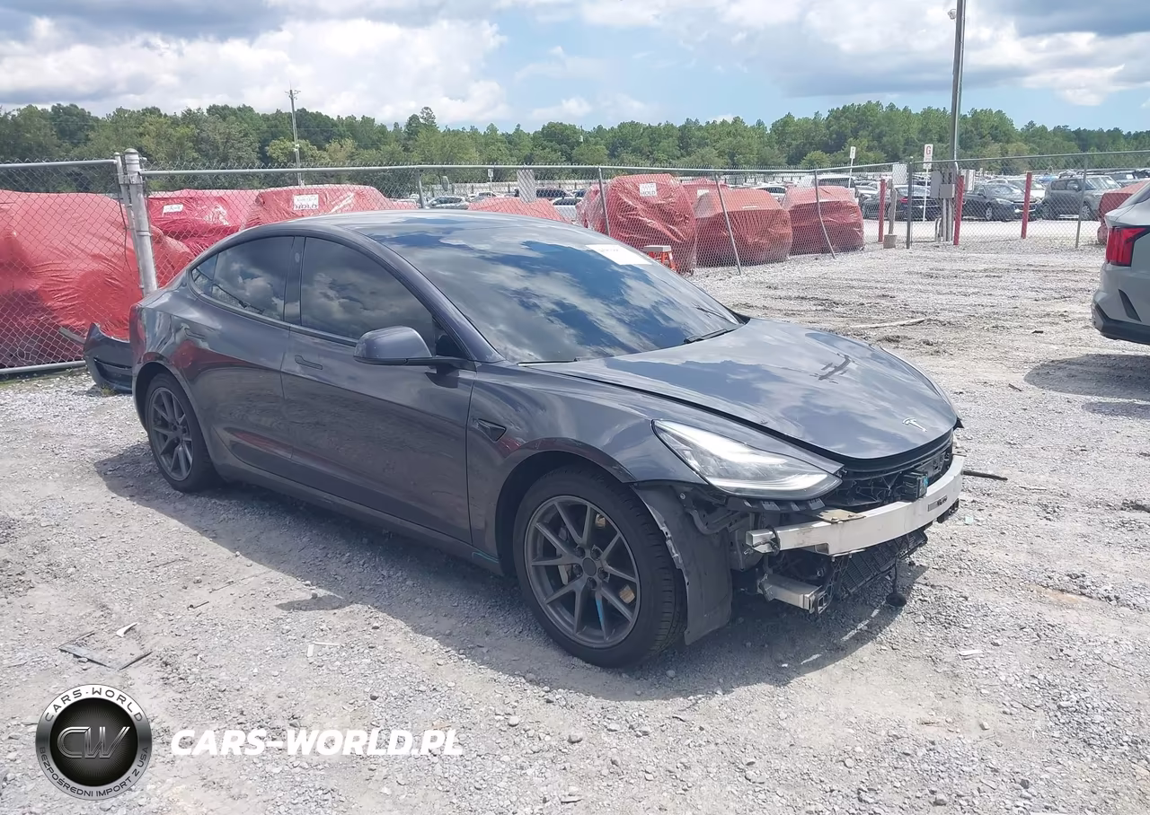 2021 Tesla Model 3 Long Range Dual Motor All-Wheel Drive – zdjęcie 1 z 19