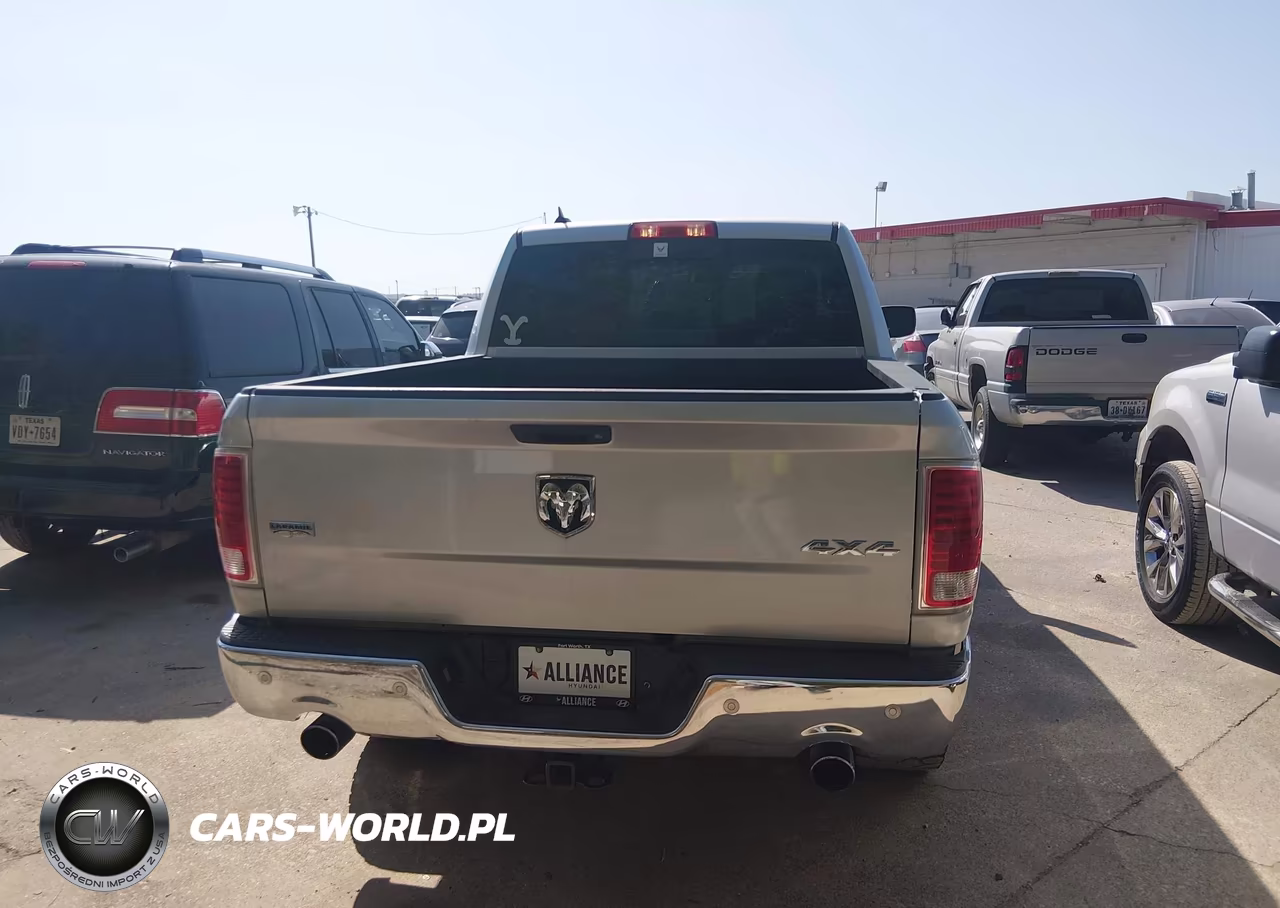 2018 Ram 1500 Laramie 4X4 5'7 Box VIN:1C6RR7NM3JS254722 - 16