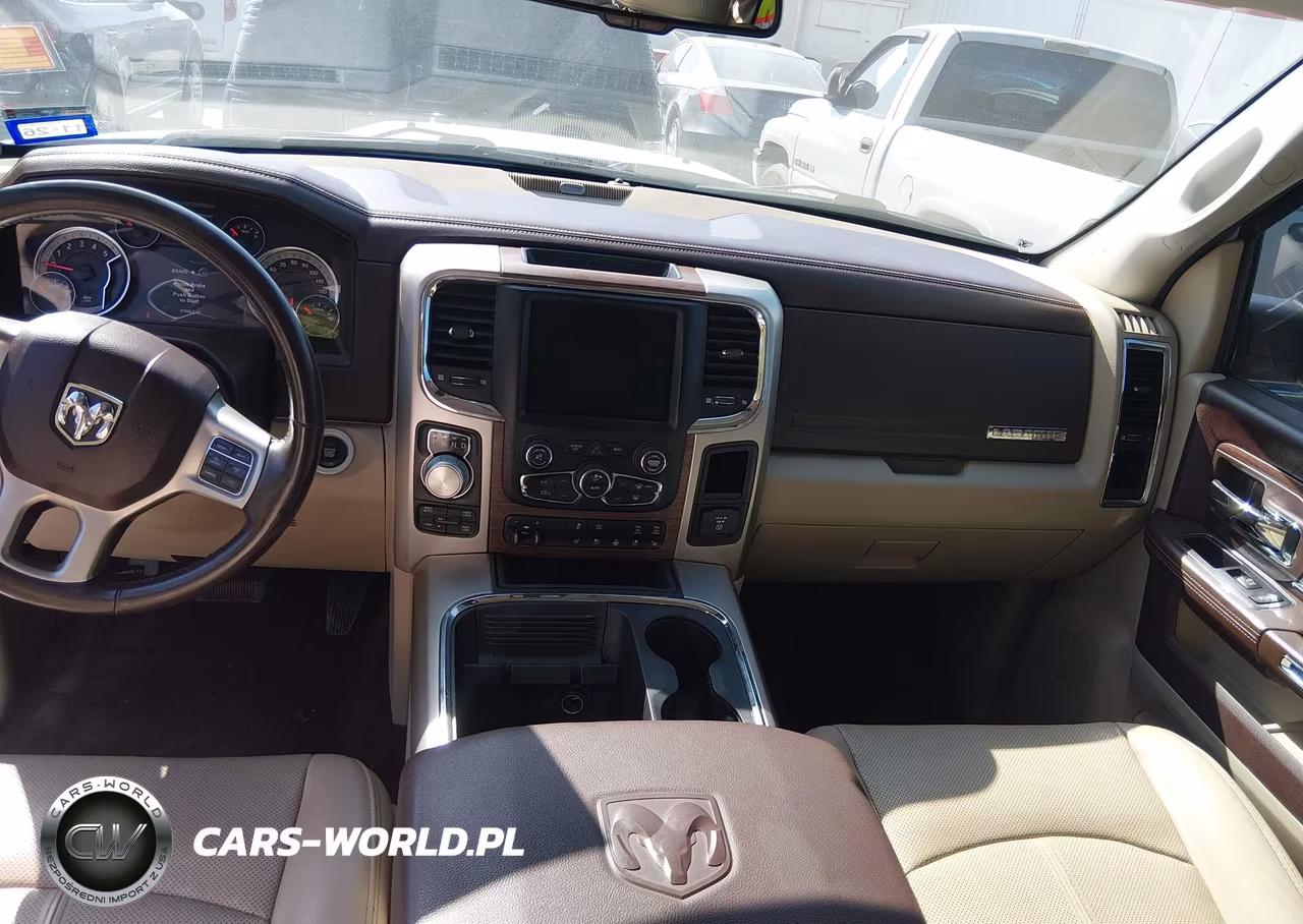 2018 Ram 1500 Laramie 4X4 5'7 Box VIN:1C6RR7NM3JS254722 - 17