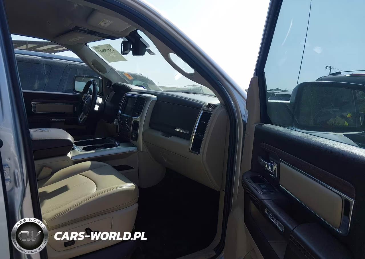 2018 Ram 1500 Laramie 4X4 5'7 Box VIN:1C6RR7NM3JS254722 - 5