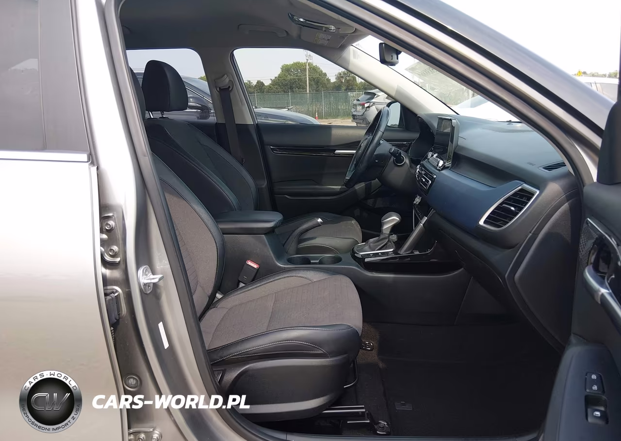 2023 Kia Seltos S VIN:KNDEUCAA4P7405329 - 5