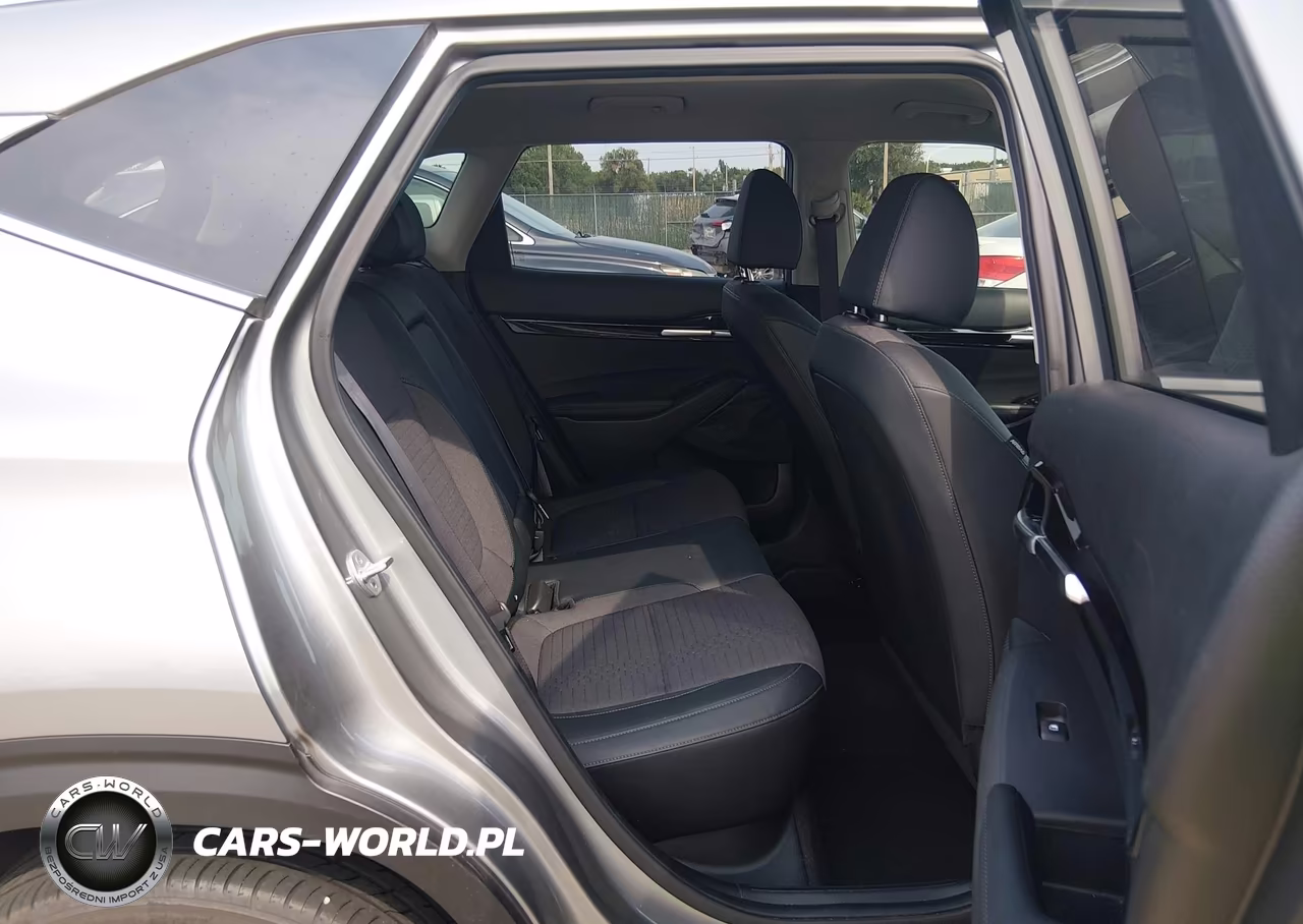 2023 Kia Seltos S VIN:KNDEUCAA4P7405329 - 8