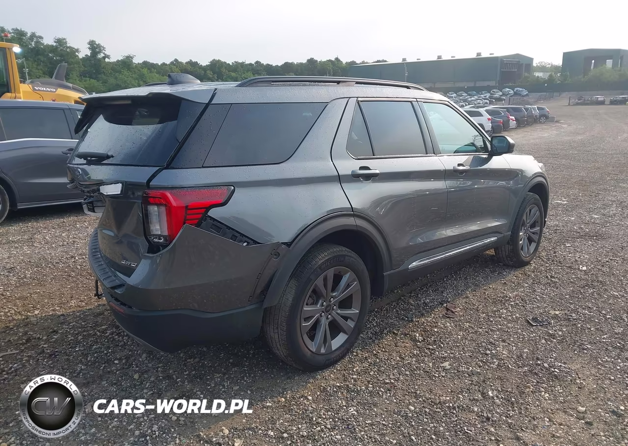 2025 Ford Explorer Active VIN:1FMUK8DH5SGB47172 - 4