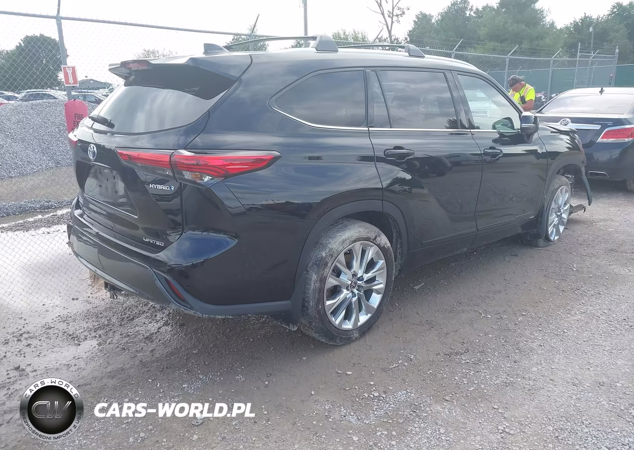 2023 Toyota Highlander Hybrid Limited VIN:5TDXBRCH4PS582528 - 4