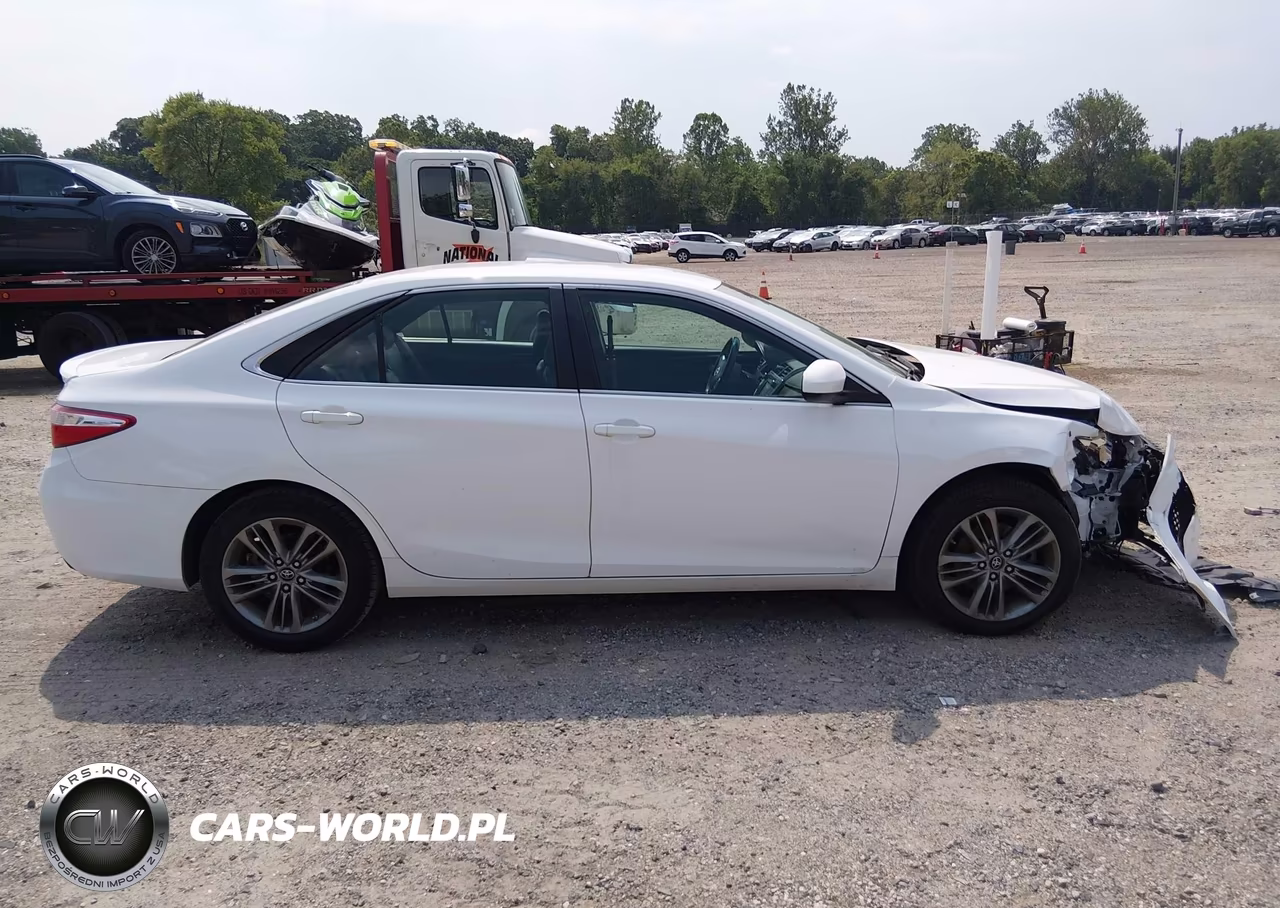 2017 Toyota Camry Se VIN:4T1BF1FK2HU779438 - 13