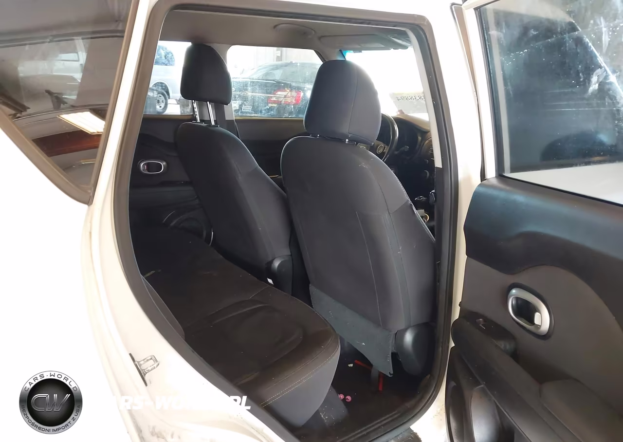 2019 Kia Soul VIN:KNDJN2A21K7915192 - 8