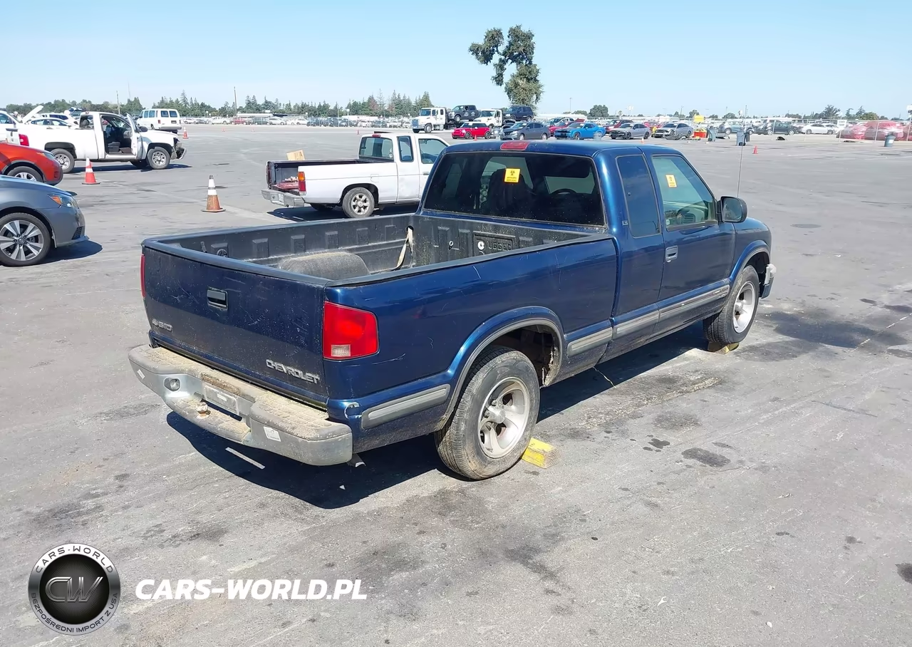 1999 Chevrolet S-10 Ls VIN:1GCCS1941X8132540 - 4