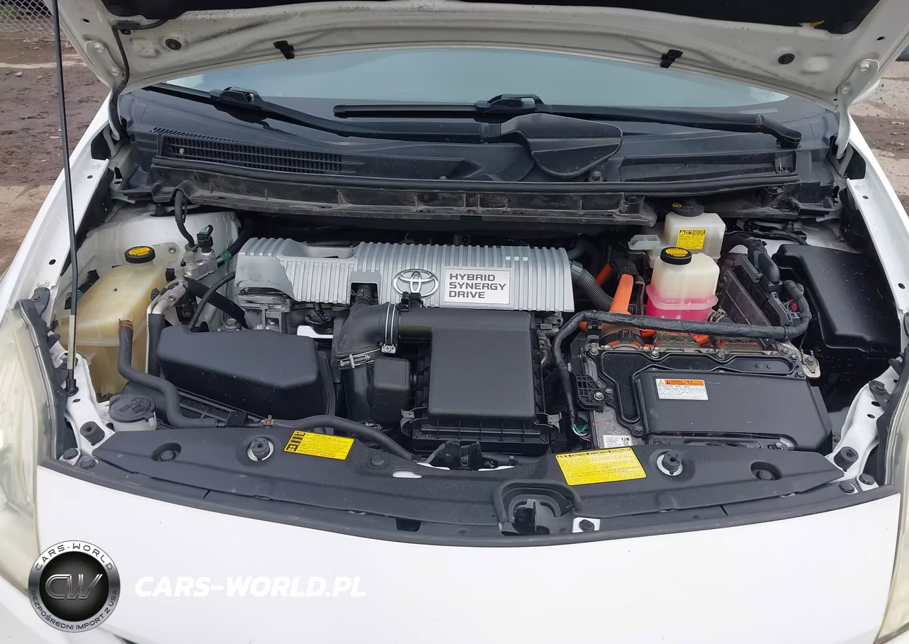 2013 Toyota Prius Two VIN:JTDKN3DU7D5681260 - 10