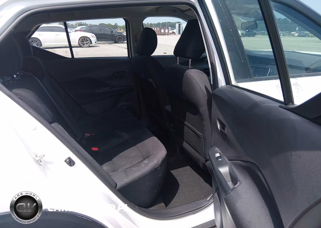 2025 Nissan Kicks Play S VIN:3N1CP5BV0SL478510 - 8