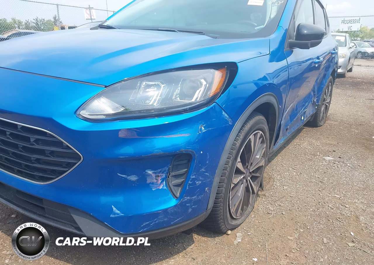 2021 Ford Escape Se VIN:1FMCU0G67MUA45815 - 17