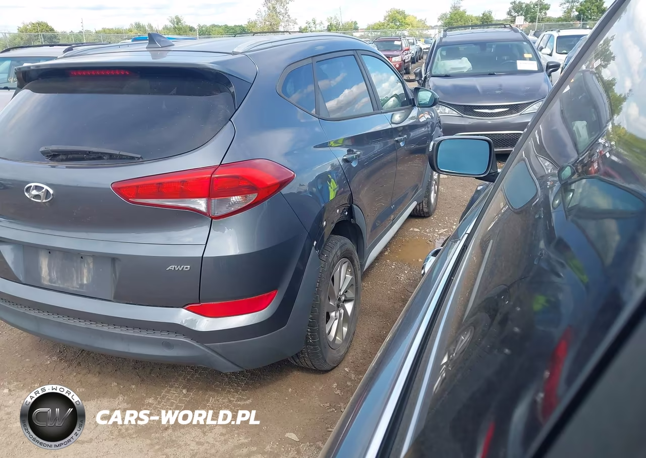 2018 Hyundai Tucson Sel VIN:KM8J3CA40JU597302 - 4
