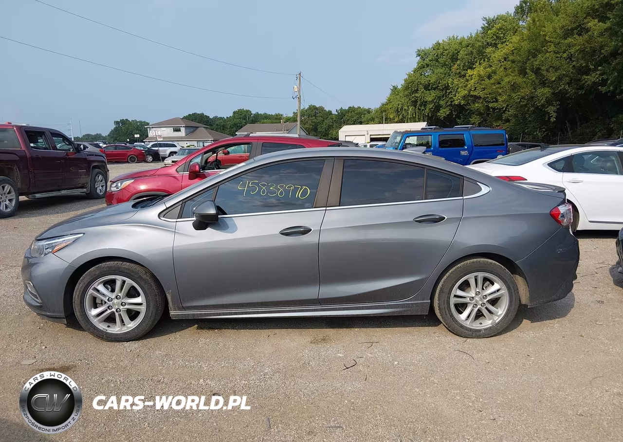 2018 Chevrolet Cruze Lt Auto VIN:1G1BE5SM1J7149946 - 14