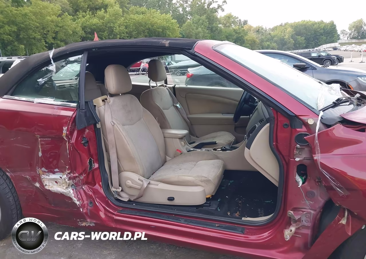 2012 Chrysler 200 Touring VIN:1C3BCBEB2CN123753 - 17