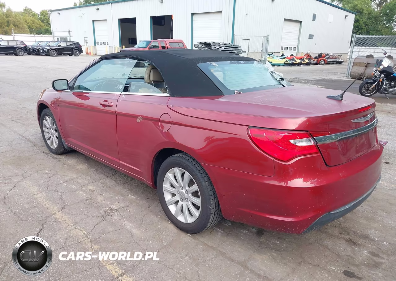 2012 Chrysler 200 Touring VIN:1C3BCBEB2CN123753 - 3