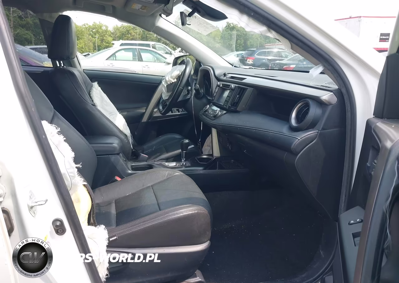 2017 Toyota Rav4 Hybrid Xle VIN:JTMRJREV6HD148252 - 5
