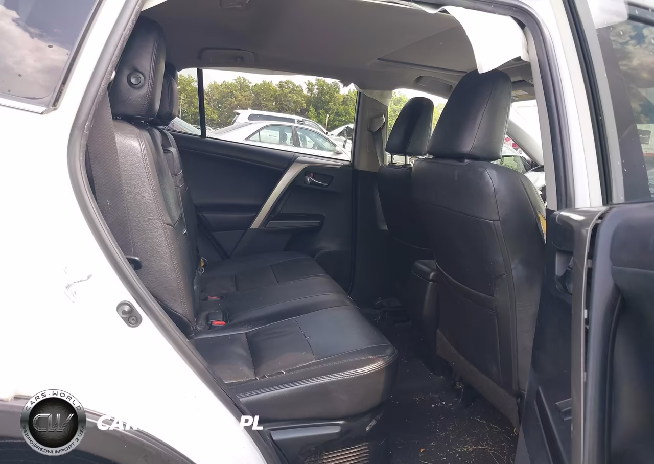 2017 Toyota Rav4 Hybrid Xle VIN:JTMRJREV6HD148252 - 8
