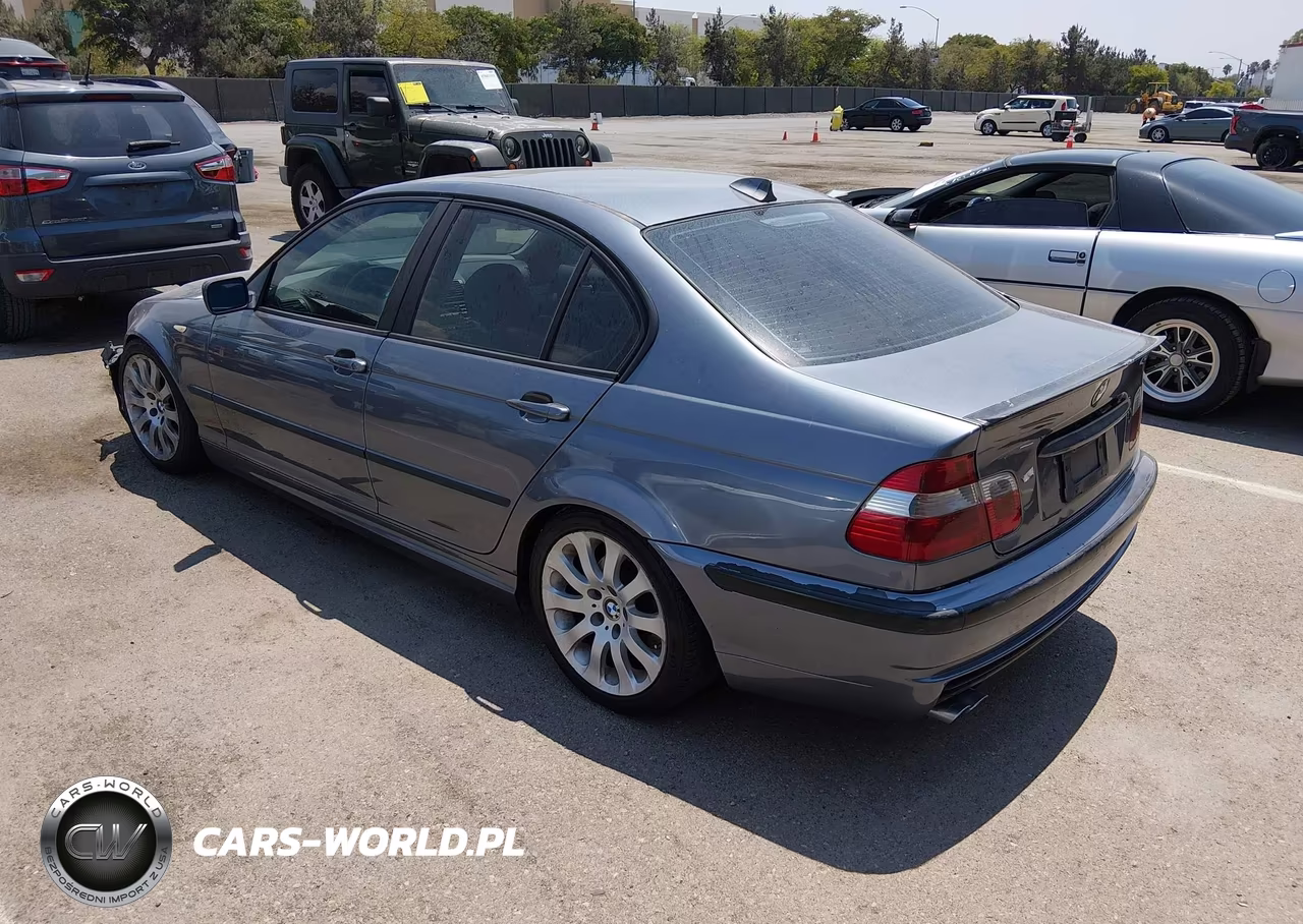 2002 BMW 325I VIN:WBAEV33442KL55197 - 3