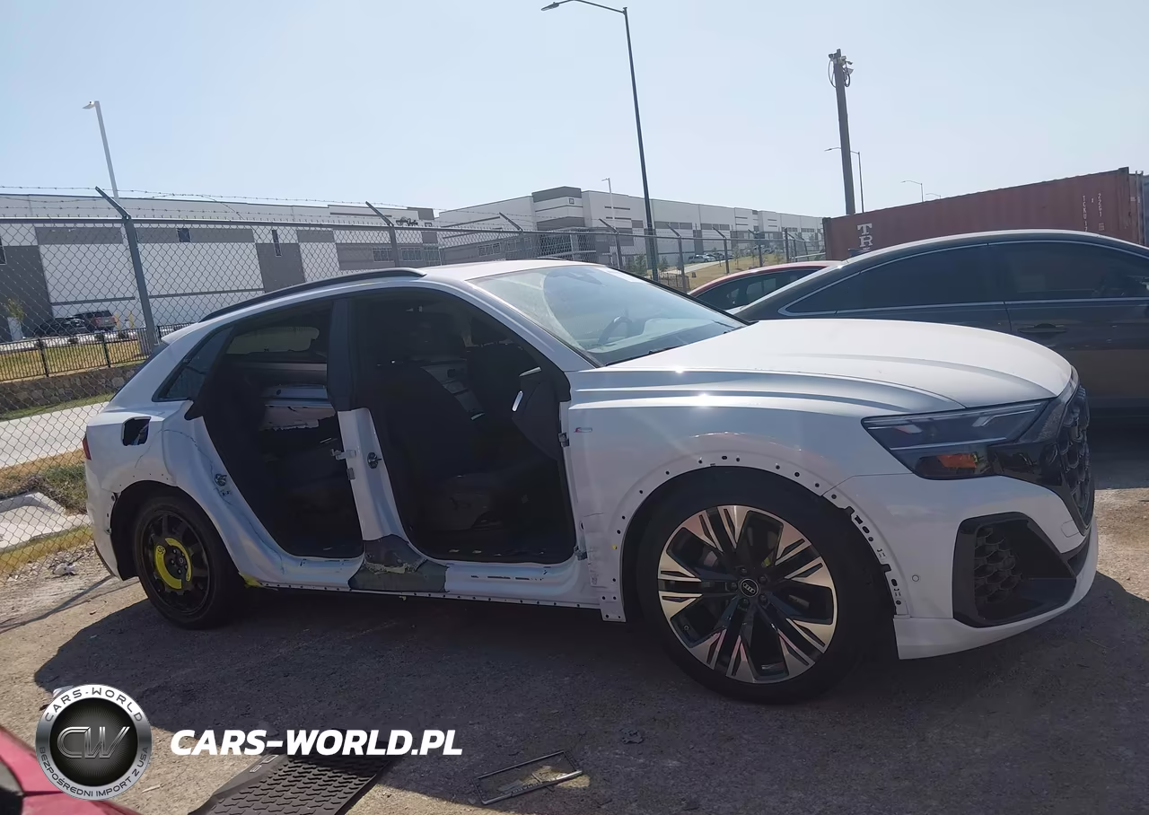 2026 Audi Q8 Premium Plus 55 Tfsi Quattro Tiptronic VIN:WA1EVBF10TD015107 - 13