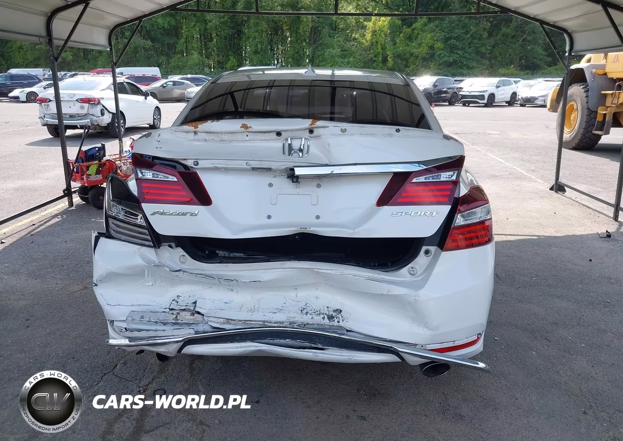 2016 Honda Accord Sport VIN:1HGCR2F50GA104897 - 17