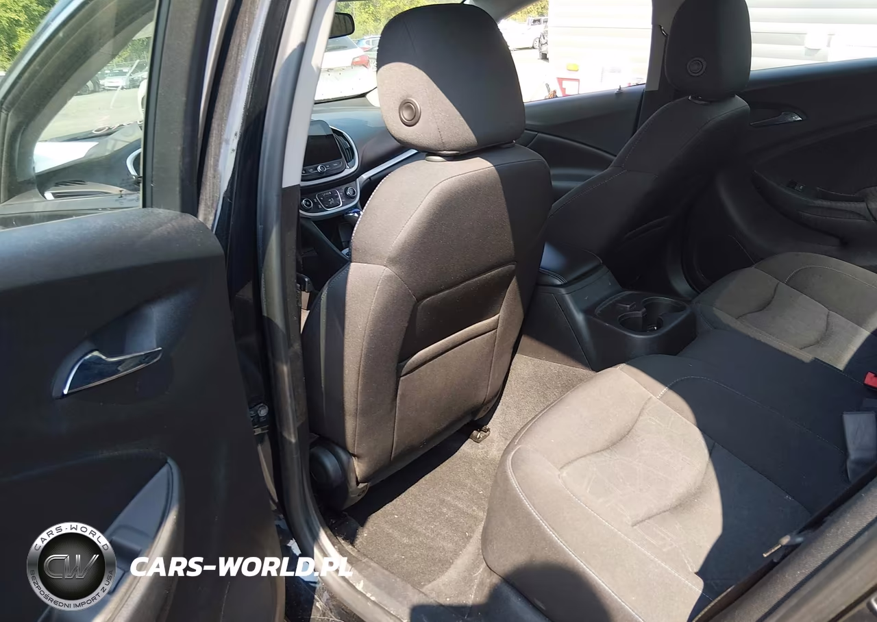 2018 Chevrolet Volt Lt VIN:1G1RC6S51JU148977 - 8