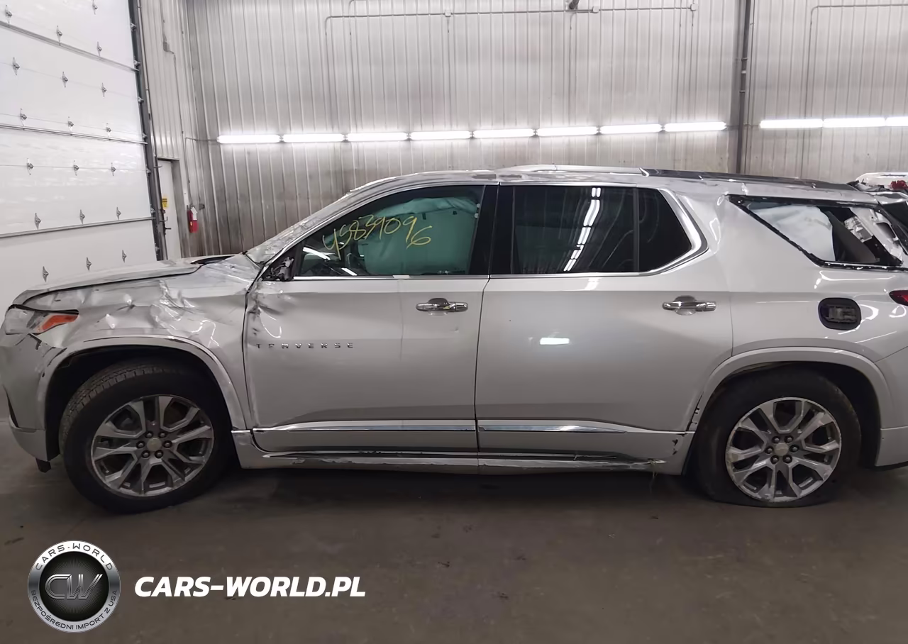 2018 Chevrolet Traverse Premier VIN:1GNEVJKW2JJ248767 - 13
