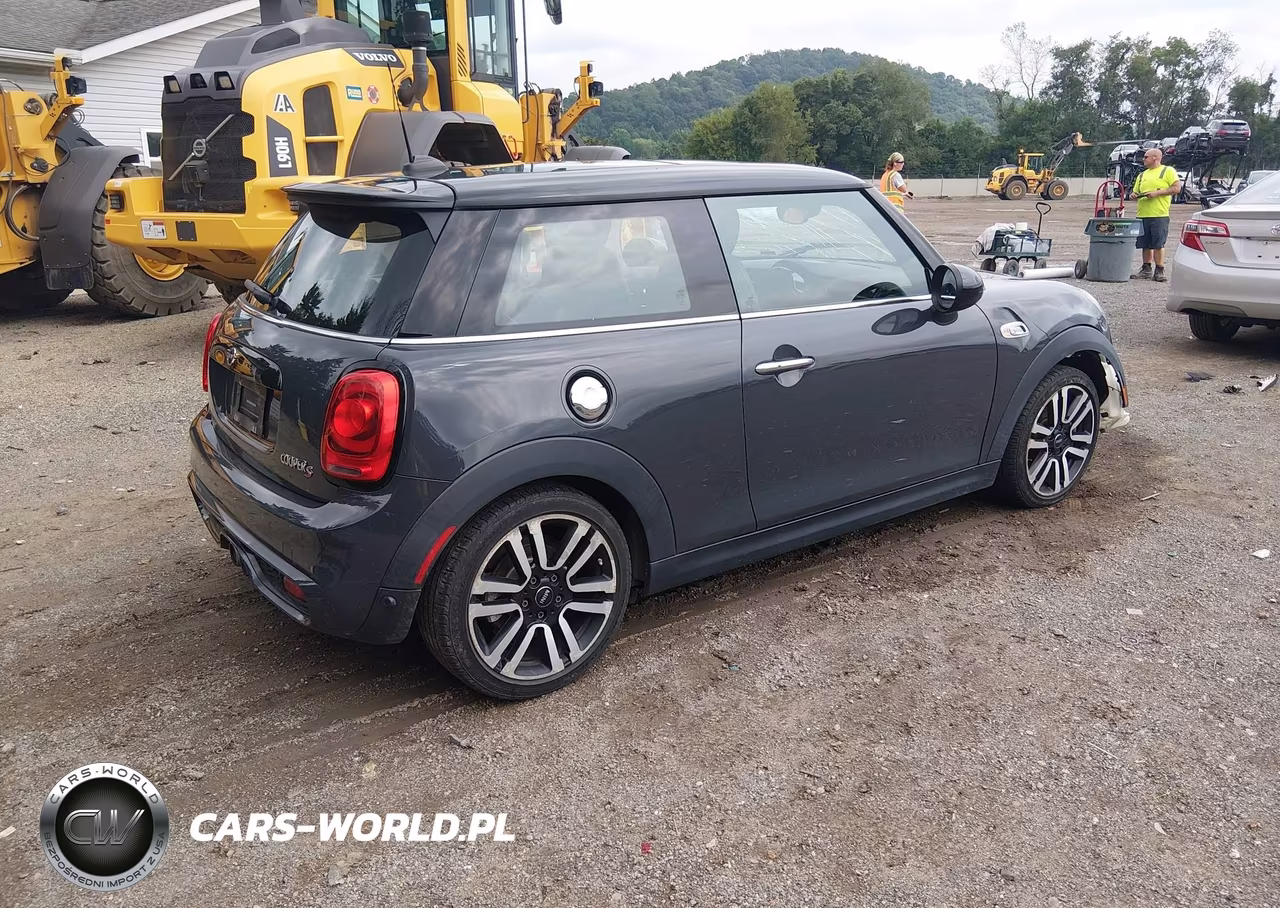 2019 Mini Hardtop Cooper S VIN:WMWXP7C55K2C62727 - 4
