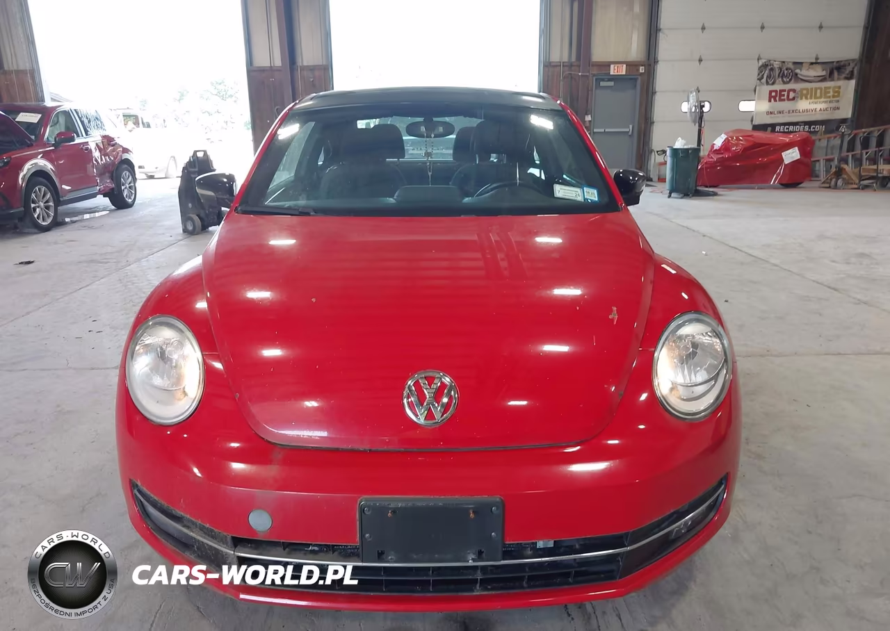 2013 Volkswagen Beetle 2.0T Turbo VIN:3VWVA7AT6DM609520 - 6