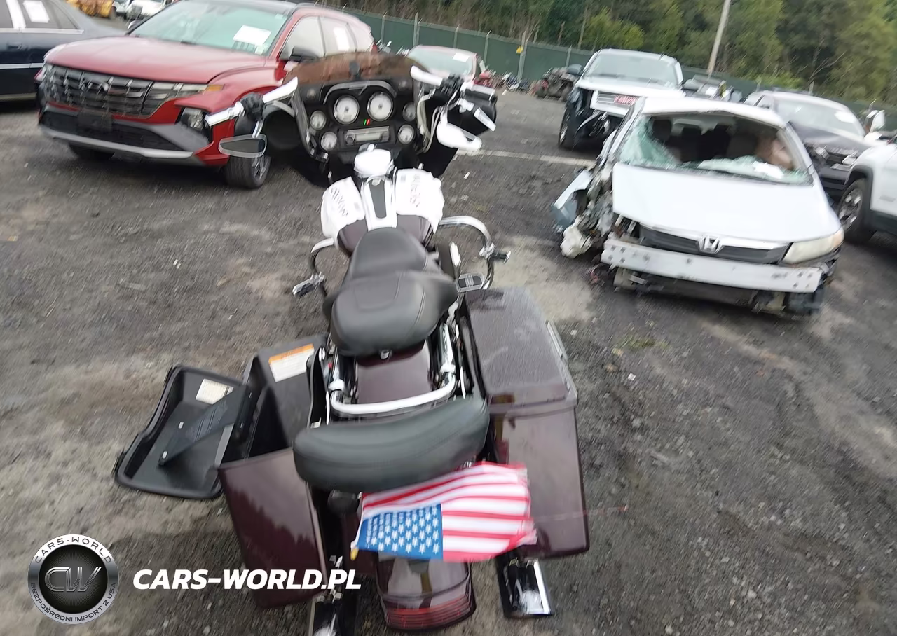 2007 Harley-Davidson Flhx VIN:1HD1KB4197Y612608 - 6