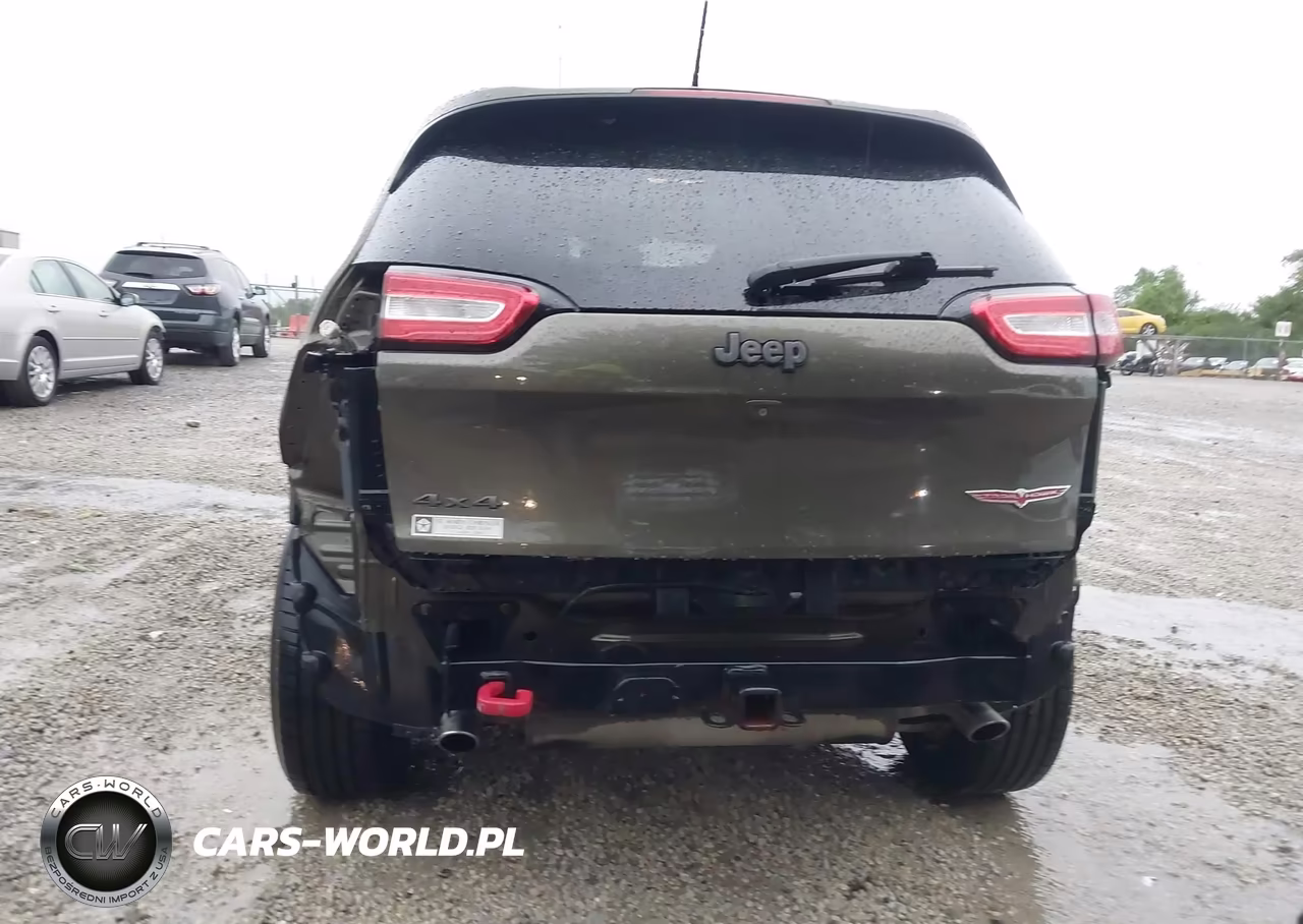 2015 Jeep Cherokee Trailhawk VIN:1C4PJMBS0FW510338 - 19