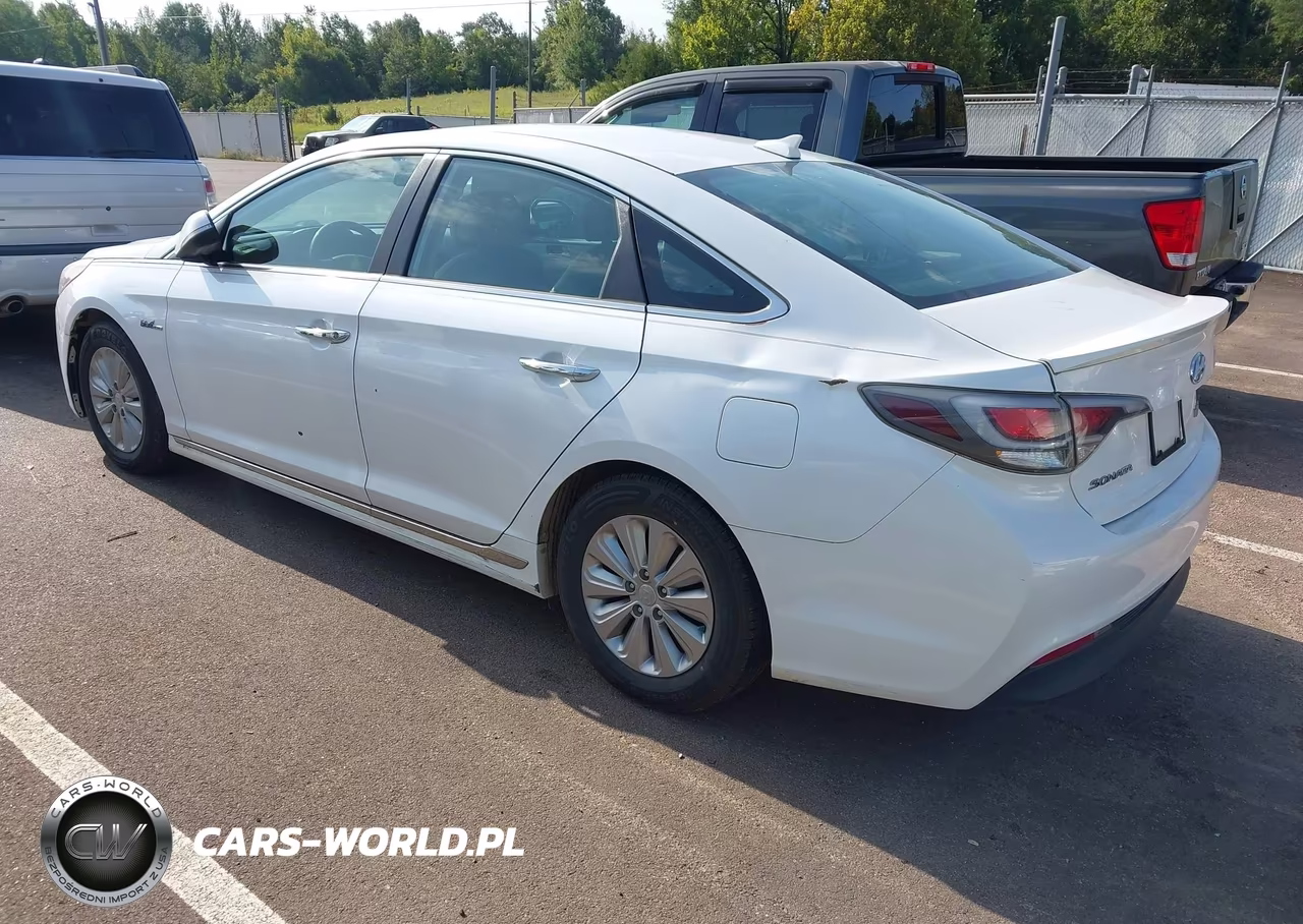 2016 Hyundai Sonata Hybrid Se VIN:KMHE24L11GA038154 - 3