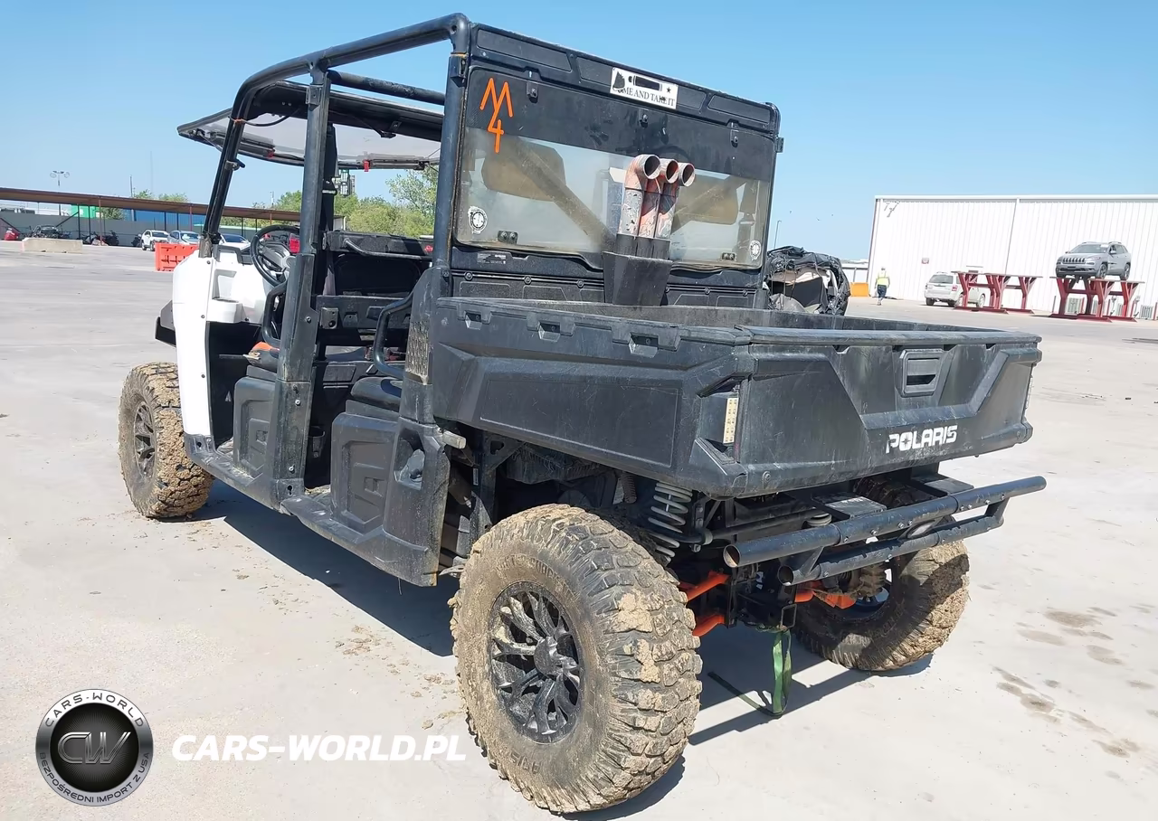 2015 Polaris Ranger VIN:3NSRUE875FG880240 - 4
