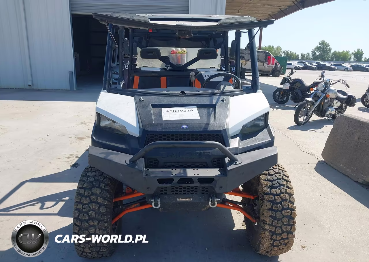 2015 Polaris Ranger VIN:3NSRUE875FG880240 - 5