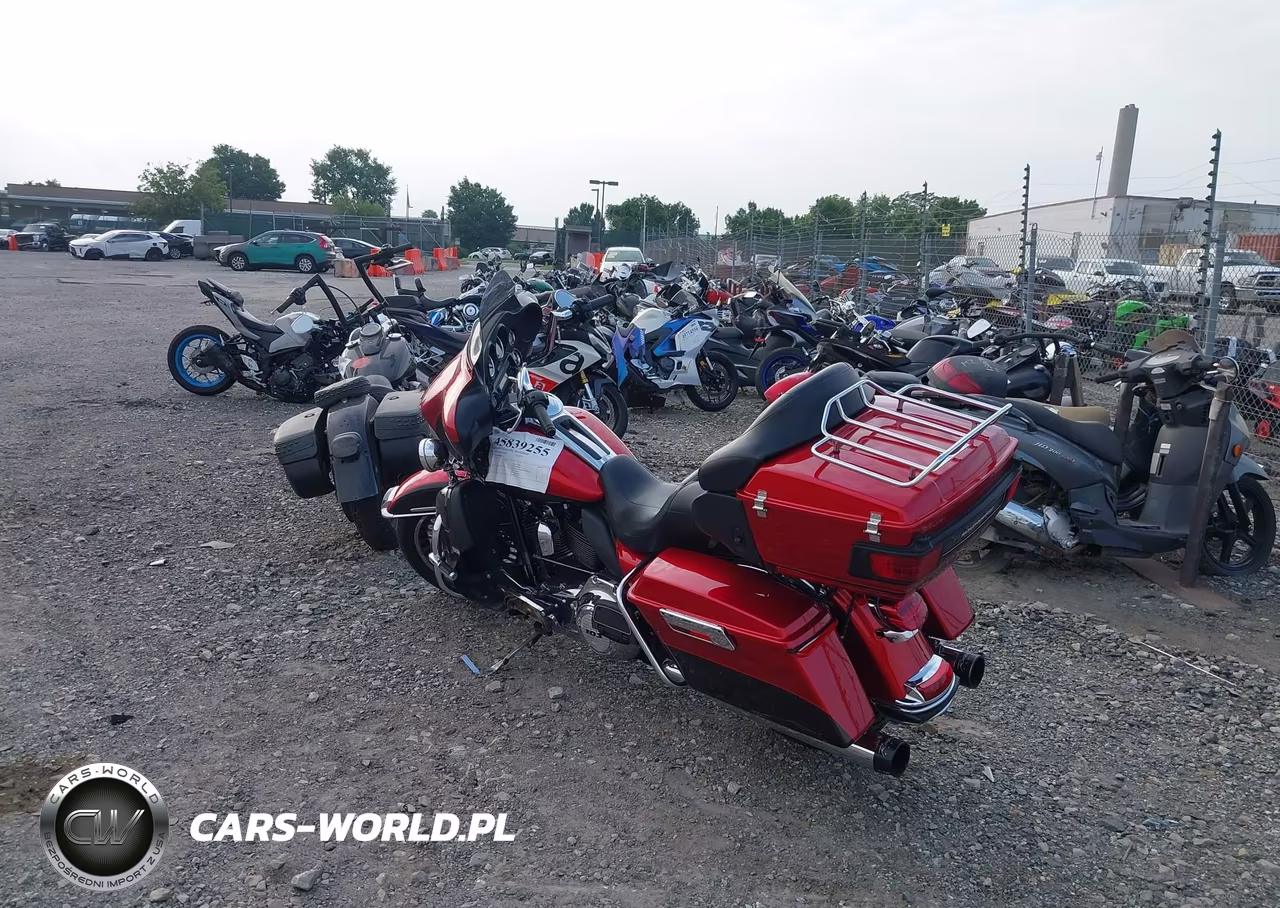2013 Harley-Davidson Flhtk Electra Glide Ultra Ltd VIN:1HD1KEM14DB681285 - 3