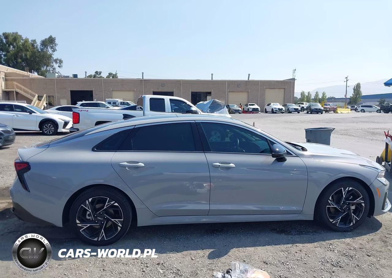2025 Kia K5 Gt-Line VIN:KNAG64J78S5380160 - 13
