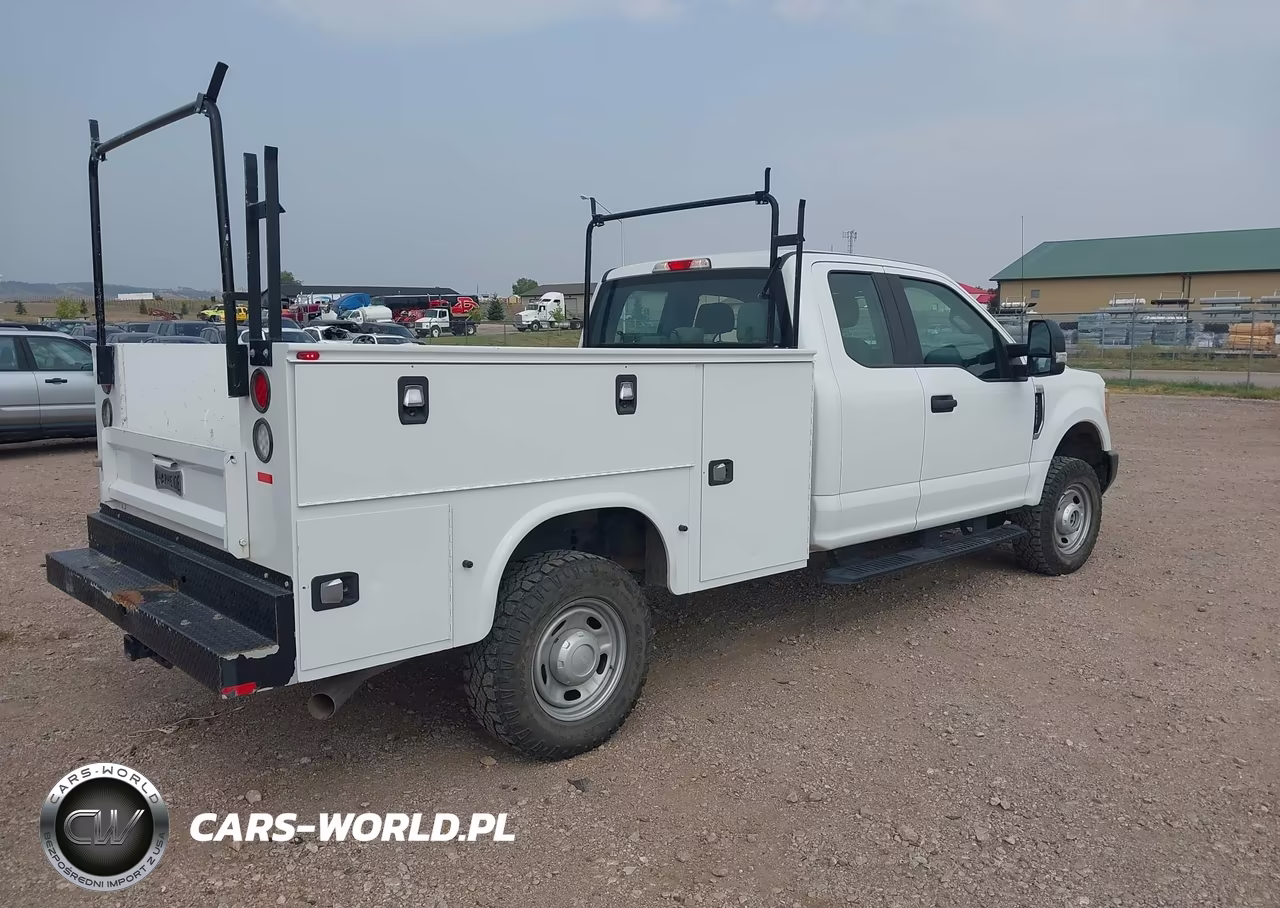 2017 Ford F-250 Xl VIN:1FD7X2B68HED80951 - 4