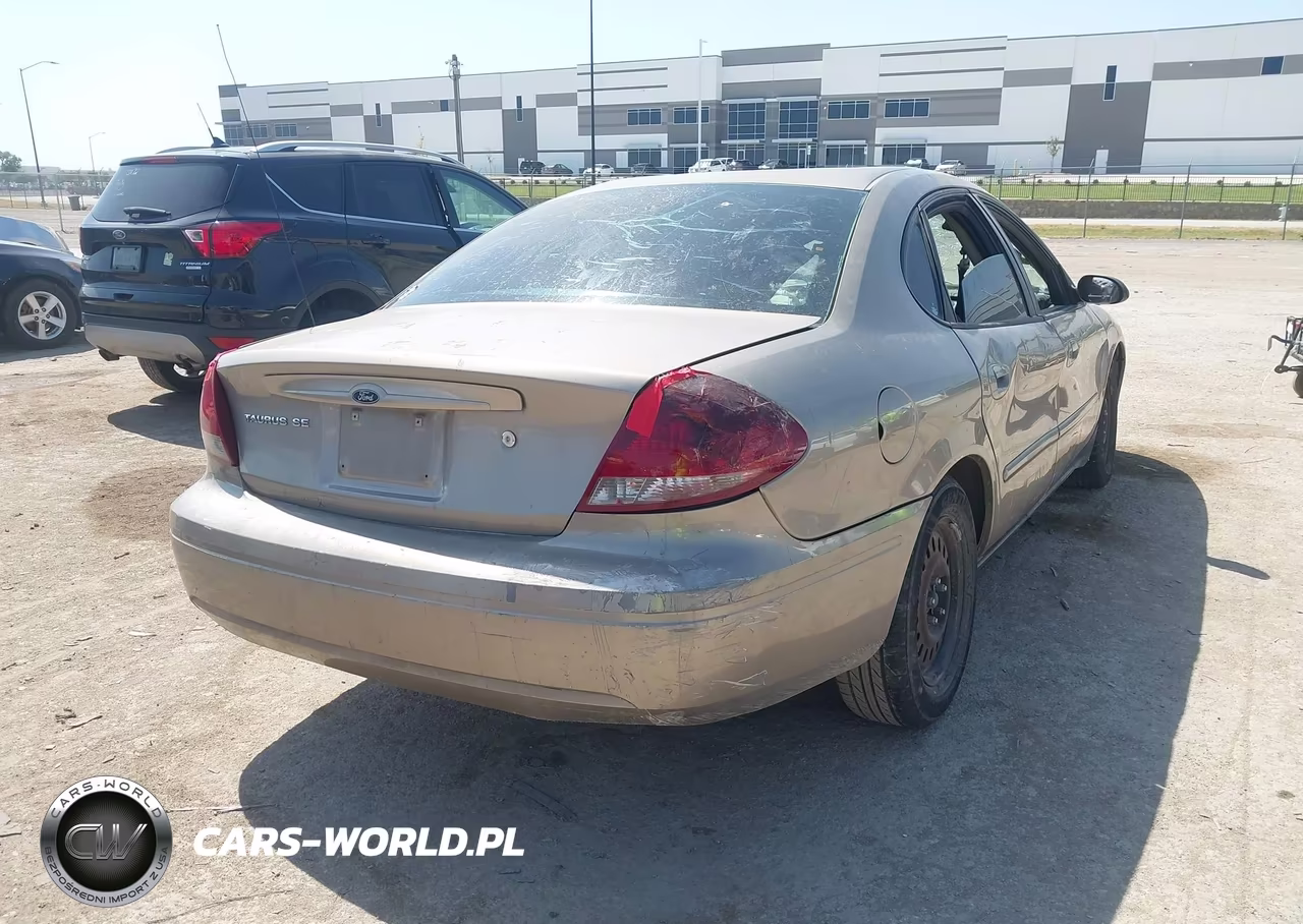 2005 Ford Taurus Se VIN:1FAFP53265A153294 - 4