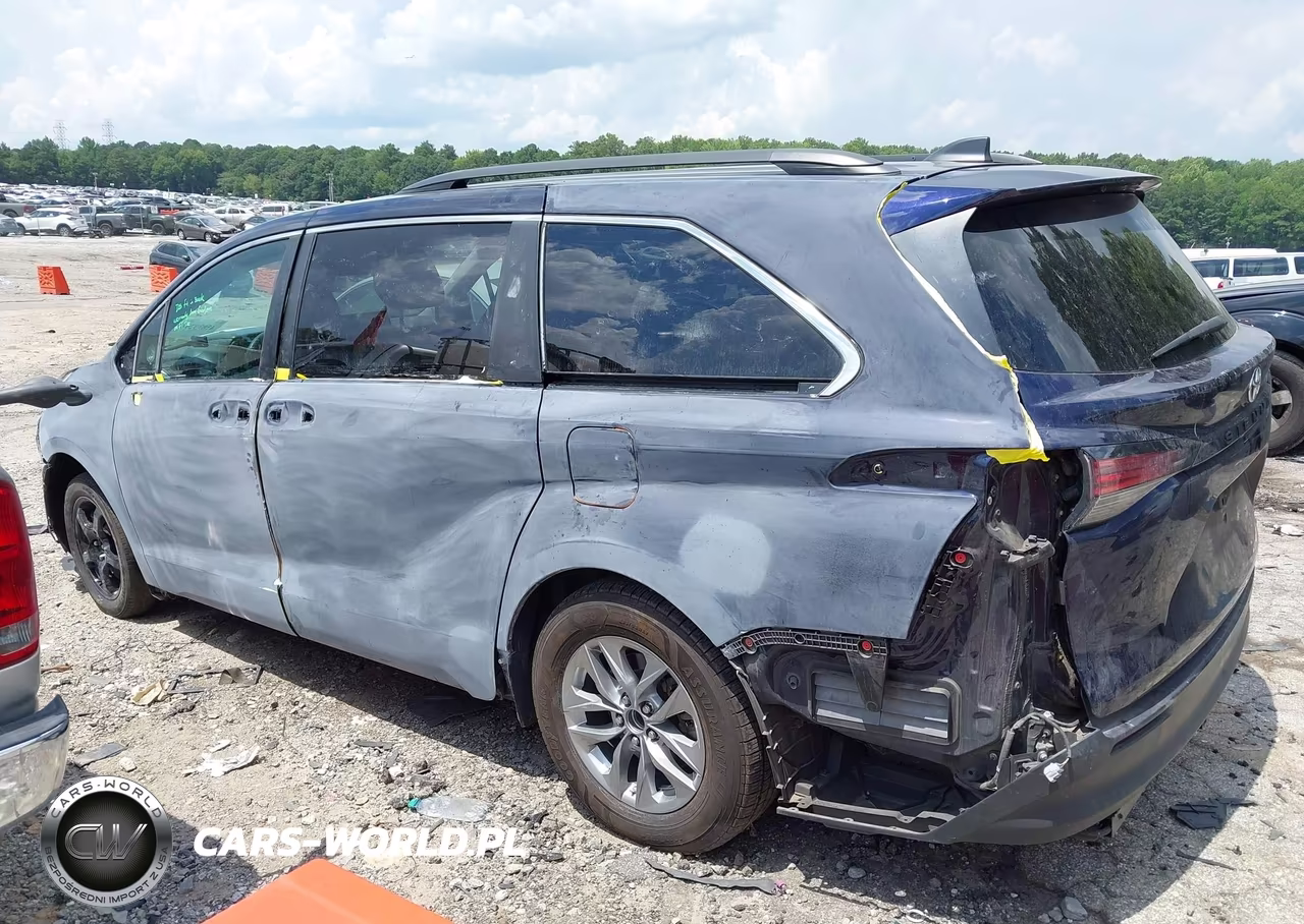 2021 Toyota Sienna Le VIN:5TDBRKEC4MS032420 - 14