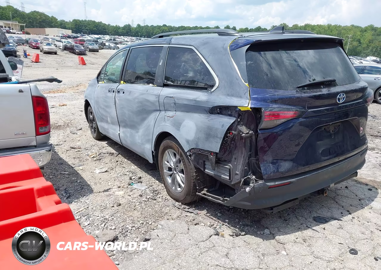 2021 Toyota Sienna Le VIN:5TDBRKEC4MS032420 - 3