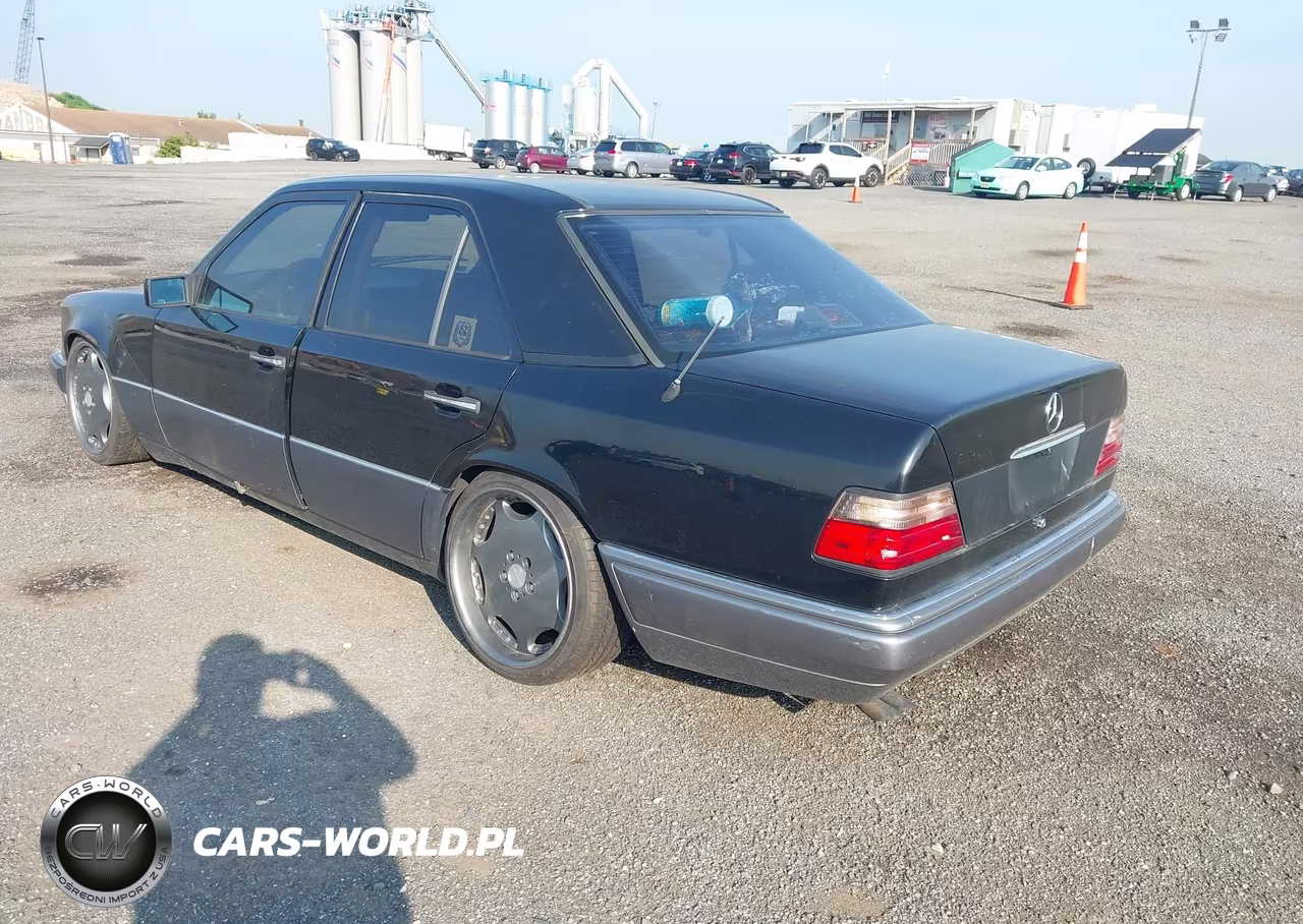 1994 Mercedes-Benz E 320 VIN:WDBEA32E1RC035850 - 3