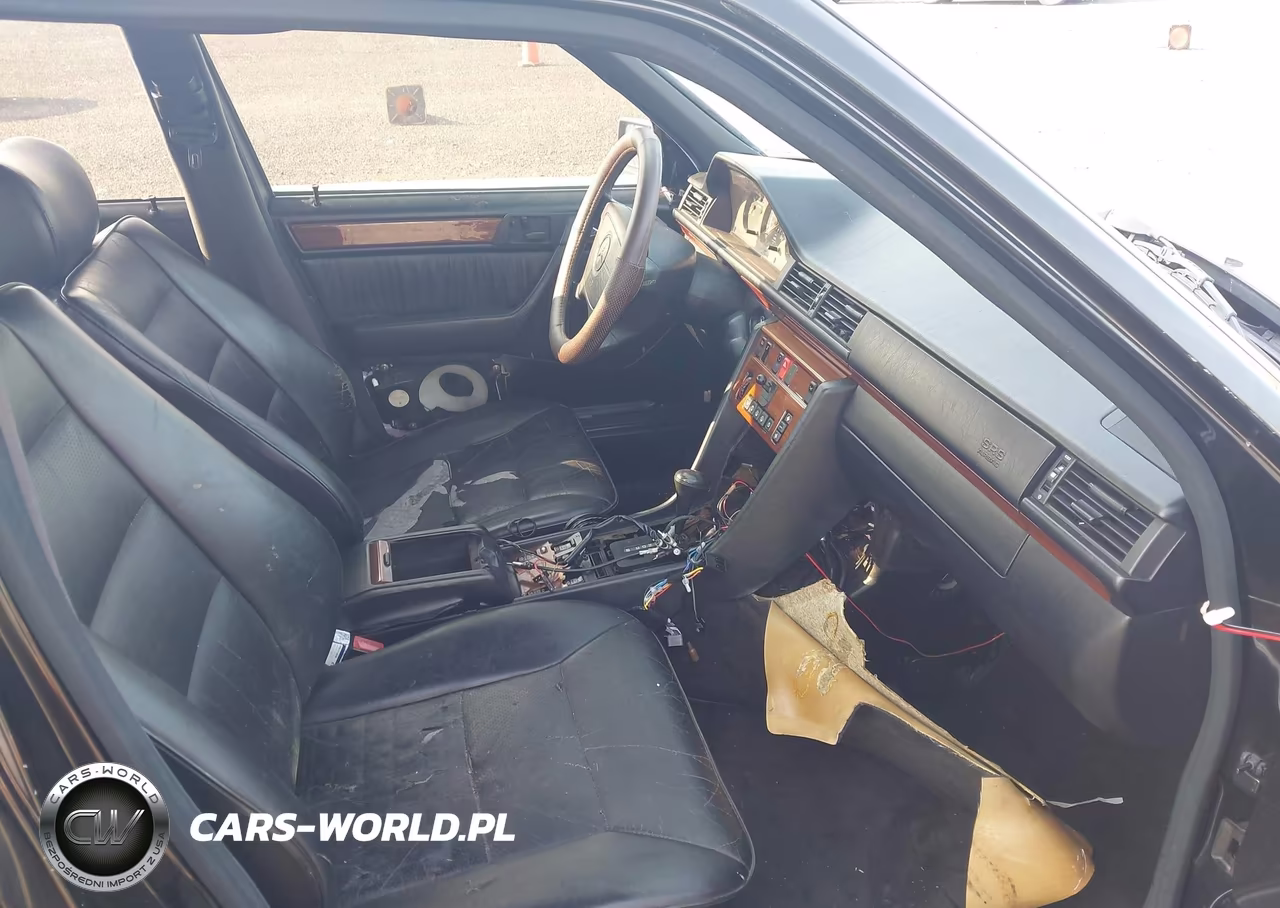 1994 Mercedes-Benz E 320 VIN:WDBEA32E1RC035850 - 5