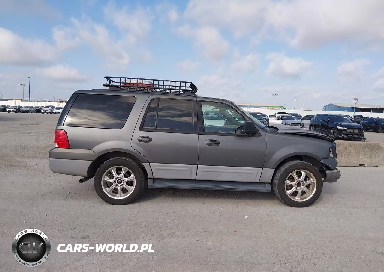 2003 Ford Expedition Xlt VIN:1FMFU15L63LA85707 - 13