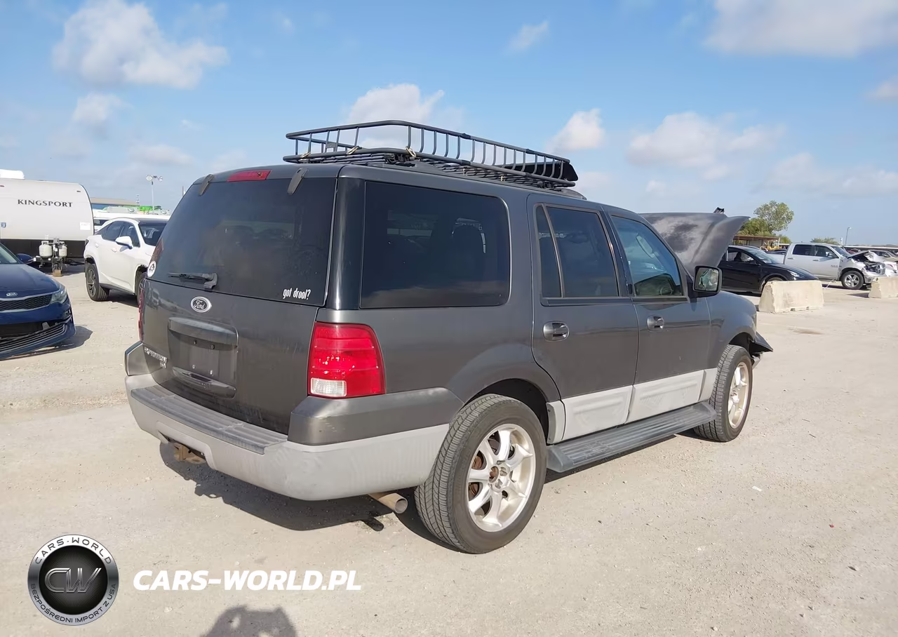2003 Ford Expedition Xlt VIN:1FMFU15L63LA85707 - 4