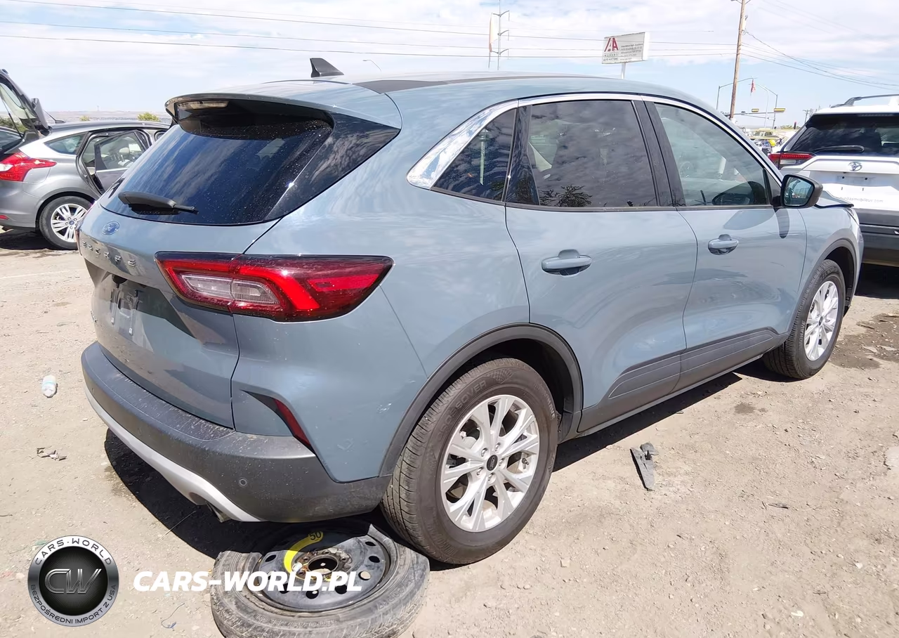 2023 Ford Escape Active VIN:1FMCU0GN3PUA41675 - 4